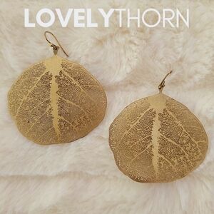 BOUTIQUE // large fan shaped antique gold leaf drop earrings